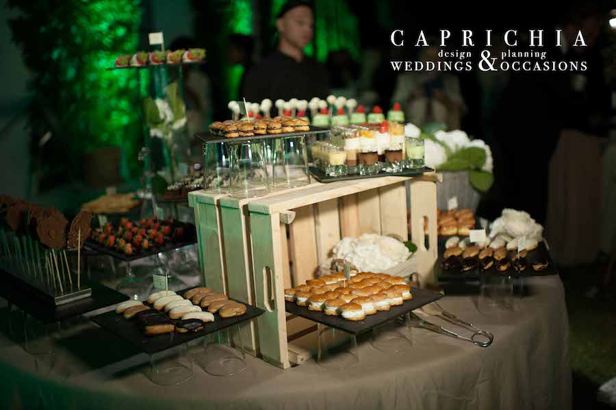 Dessert’s table at the wedding. | Goyo Catering 2013.