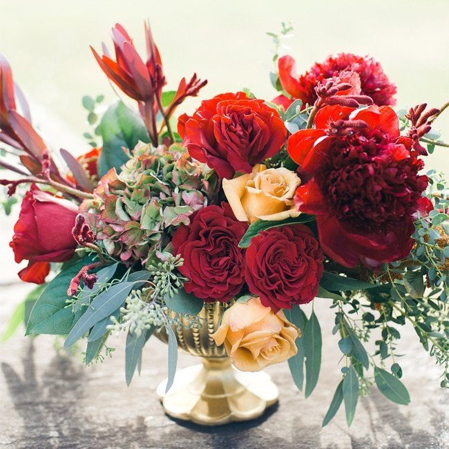 Flower arrangement. | foto: theknot.com