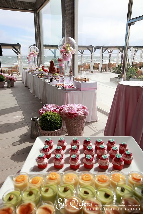 Desserts' table. | Goyo Catering