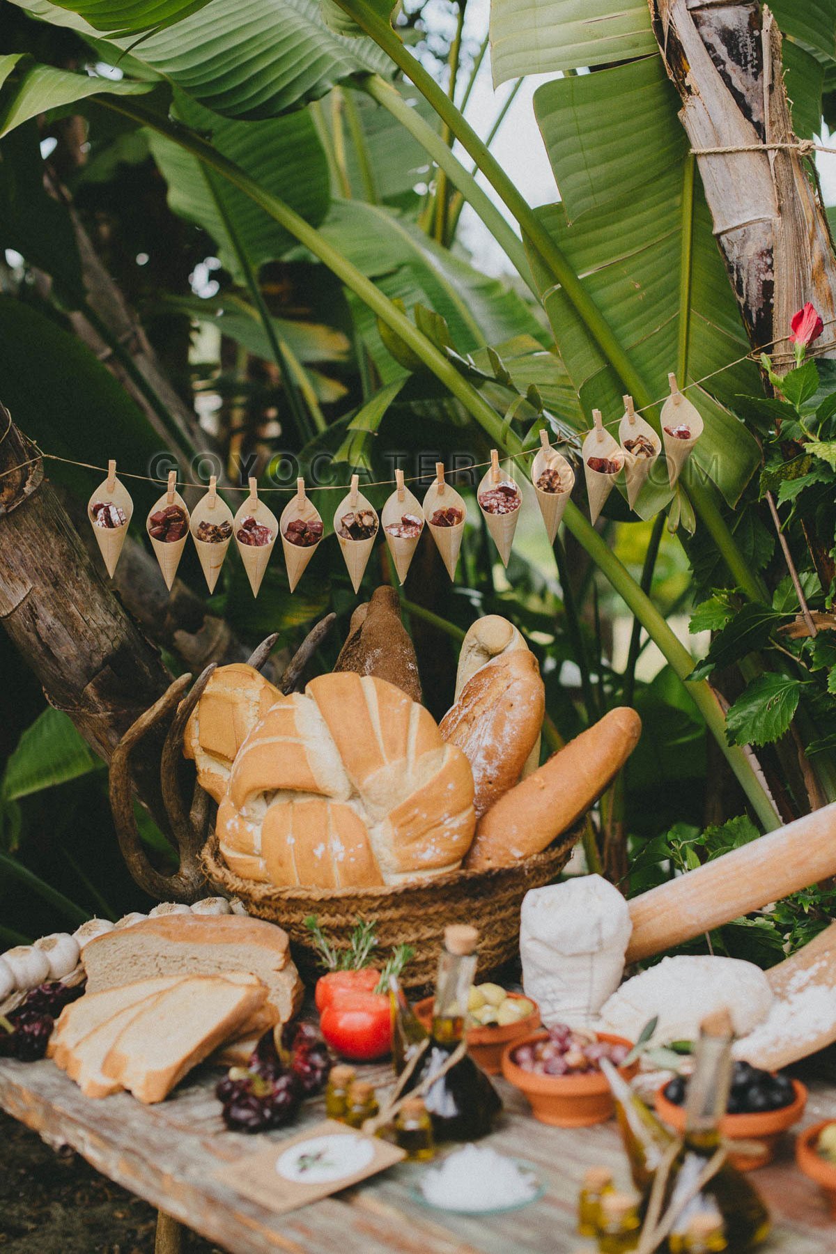 Montaje de Buffet de Ibéricos. | Goyo Catering 